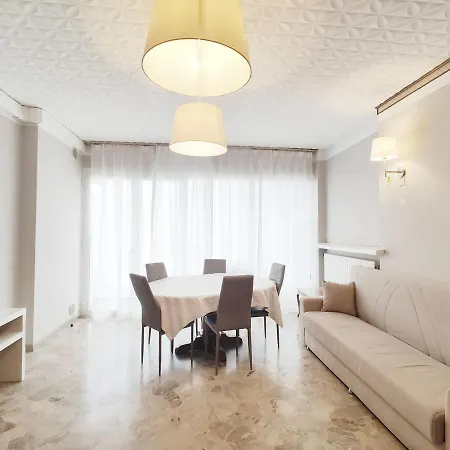 Lcc - Centralissimo - 100 Mt Da Piazza Mazzini - 50 Mt Dal Mare - Immobil Relax Appartement Jesolo